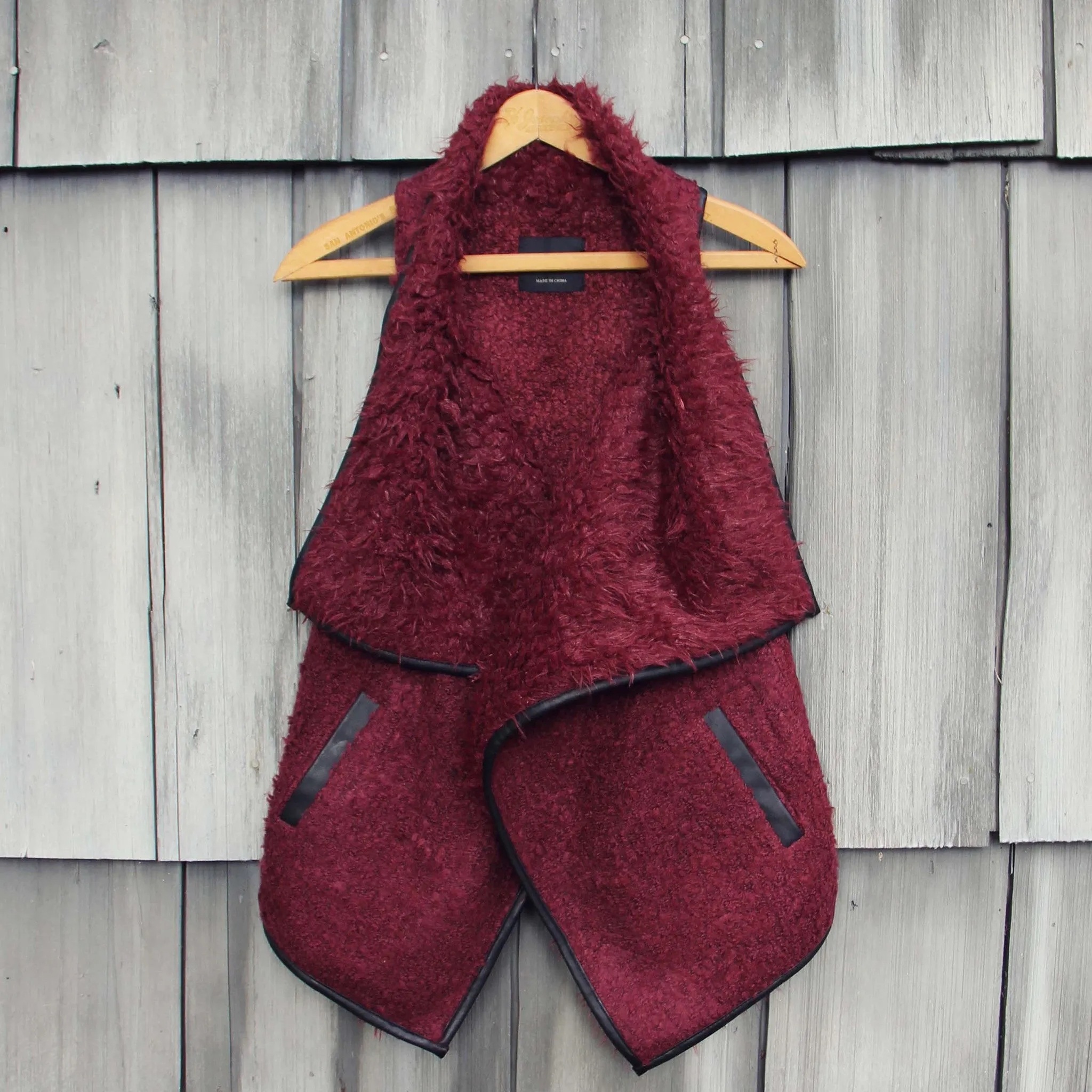 Arctic Sherpa Vest in Burgundy