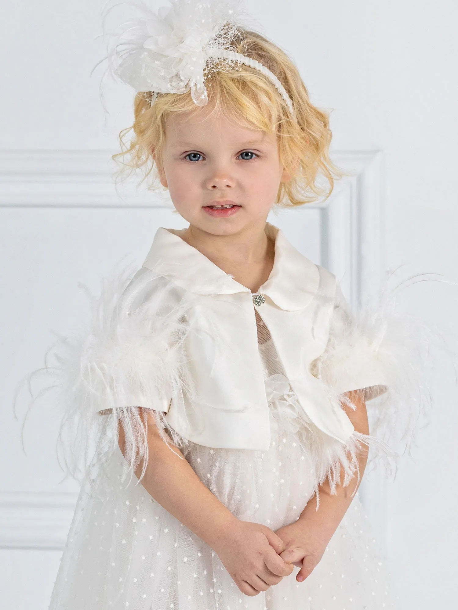 Baby's silk Bolero with feathers - ALBINA white