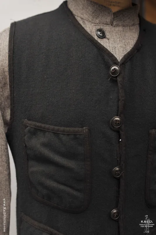Cruiser Vest (shorter version) - Boiled Wool - L