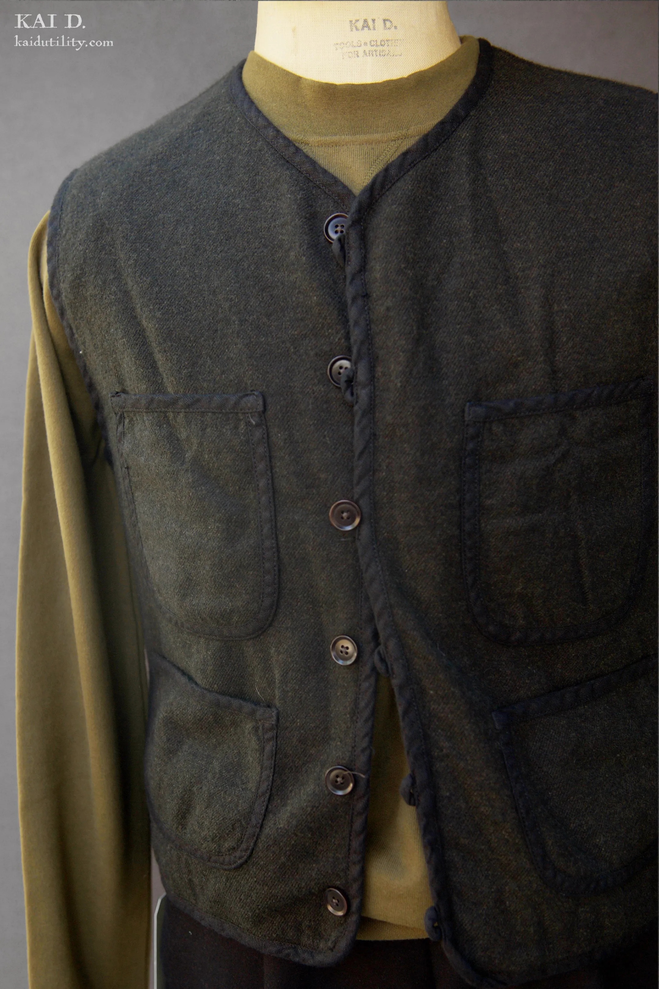 Cruiser Vest (shorter version) - Boiled Wool - L