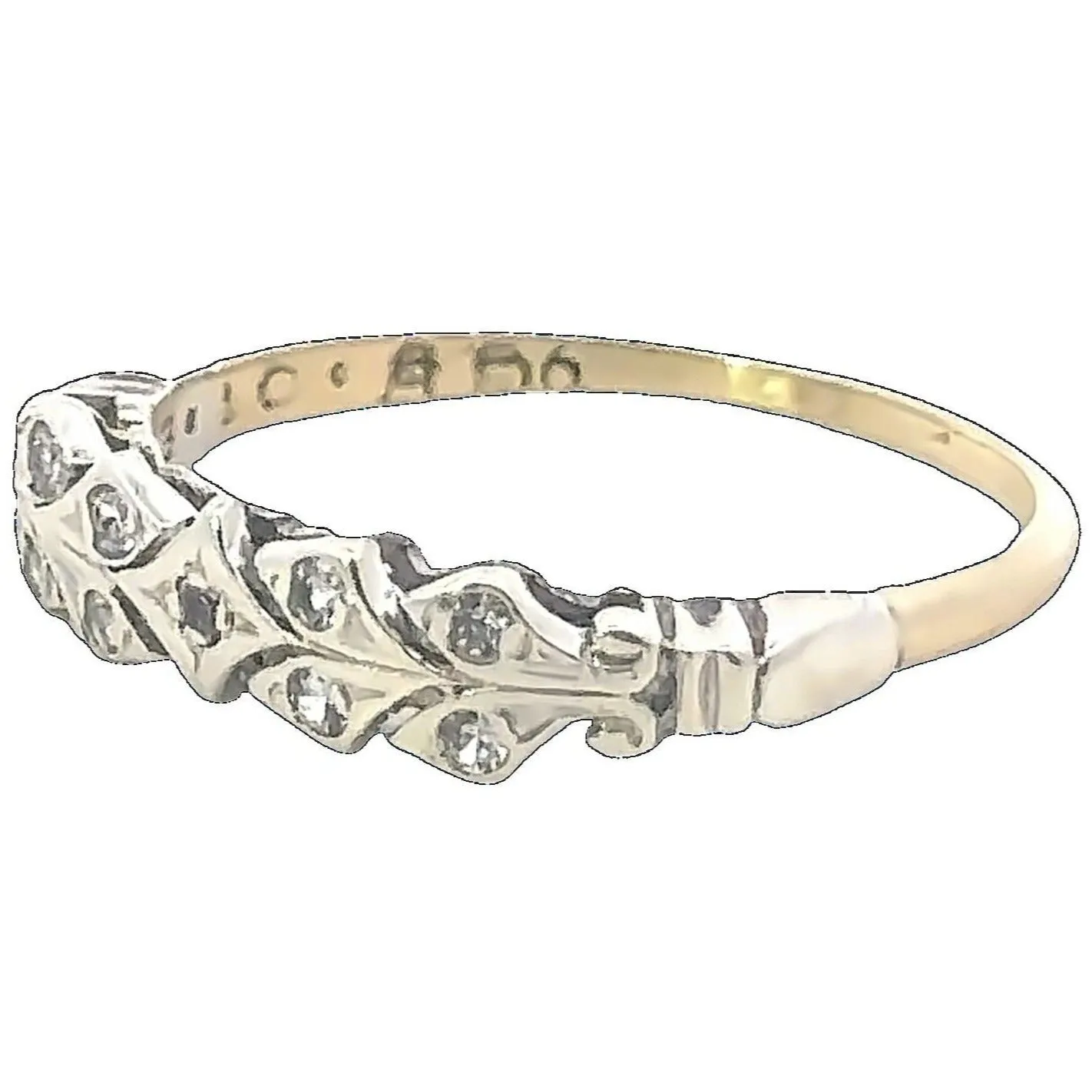 Radiant Reverie: 9ct Yellow & White Gold Synthetic Spinel Ring