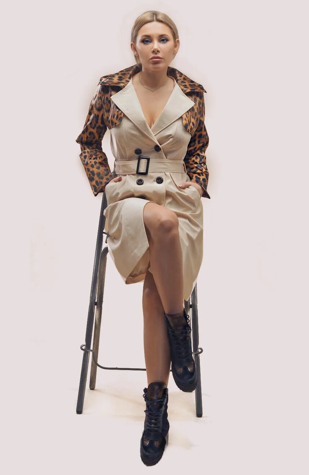 Trench coat