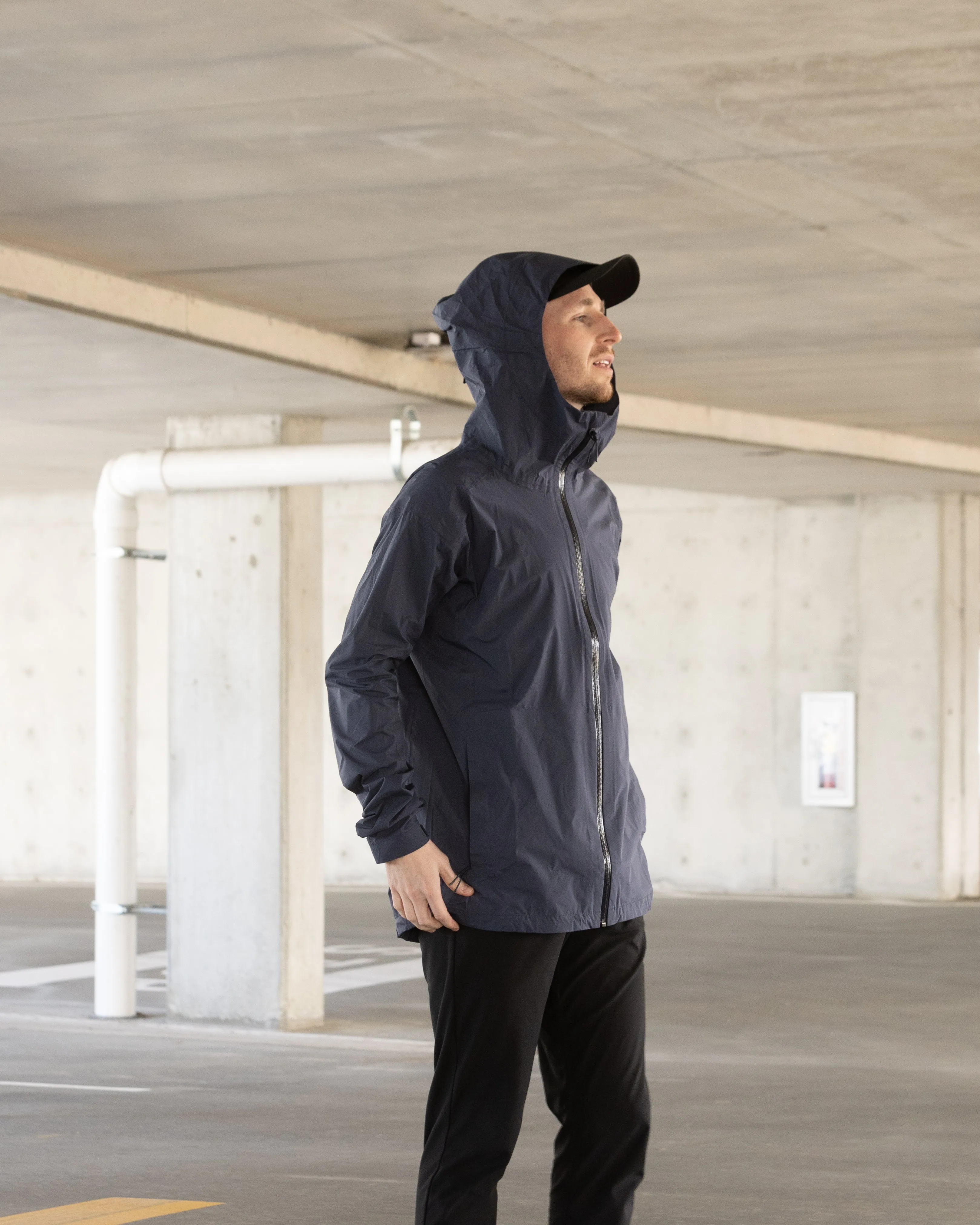 Voyage Rain Jacket Navy