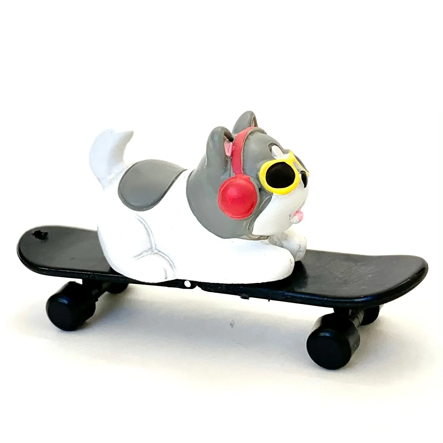 X 70831 SKATEBOARD ANIMALS CAPSULE-DISCONTINUED