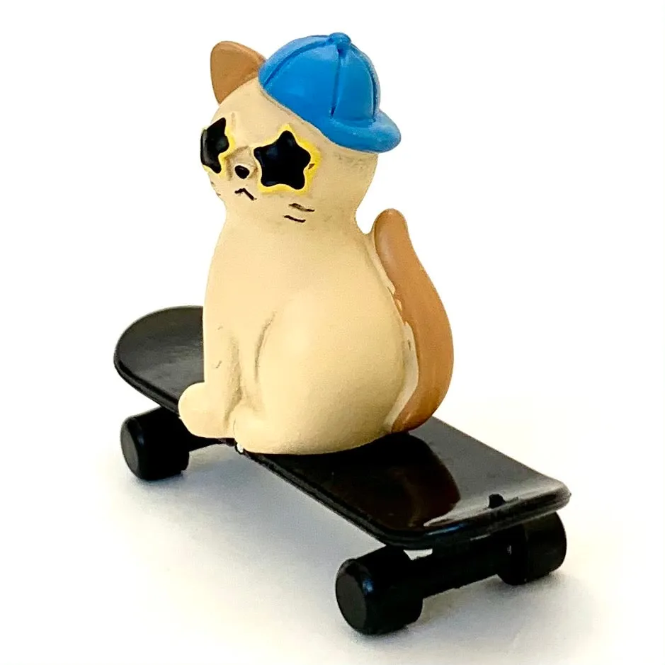 X 70831 SKATEBOARD ANIMALS CAPSULE-DISCONTINUED