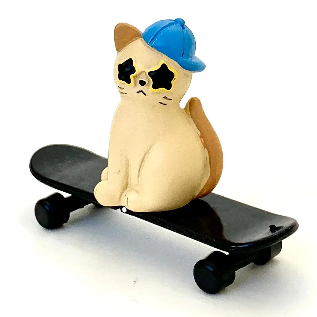 X 70831 SKATEBOARD ANIMALS CAPSULE-DISCONTINUED