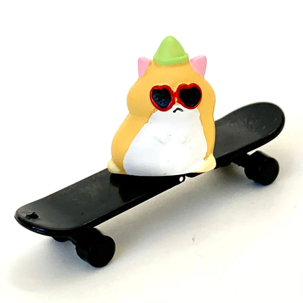 X 70831 SKATEBOARD ANIMALS CAPSULE-DISCONTINUED