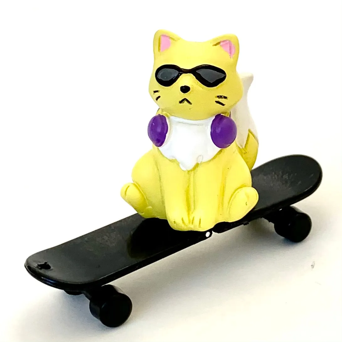 X 70831 SKATEBOARD ANIMALS CAPSULE-DISCONTINUED